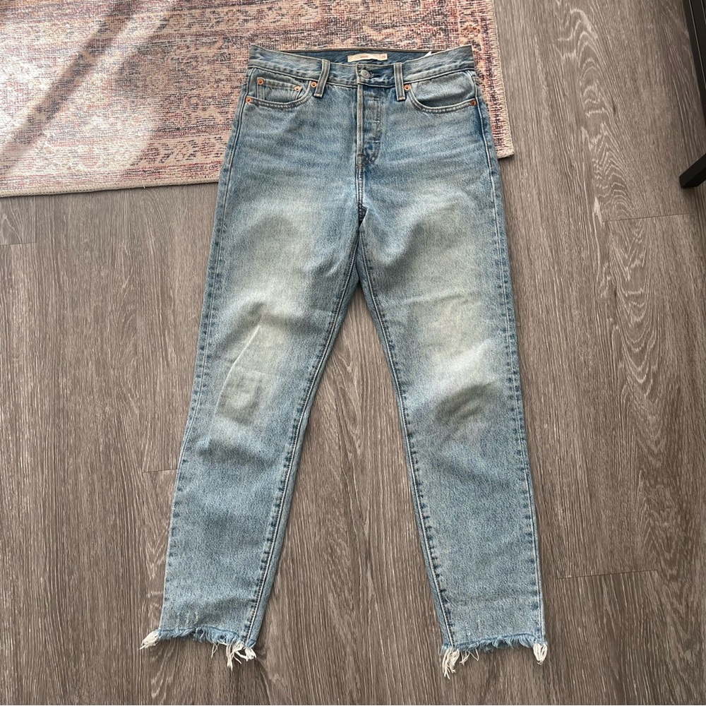 Levi’s Wedgie Jean